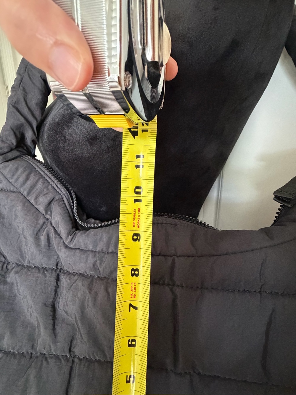 NEW Hunter Weather Proof Quilted Shoulder Bag (Black) - Picture 8 of 12